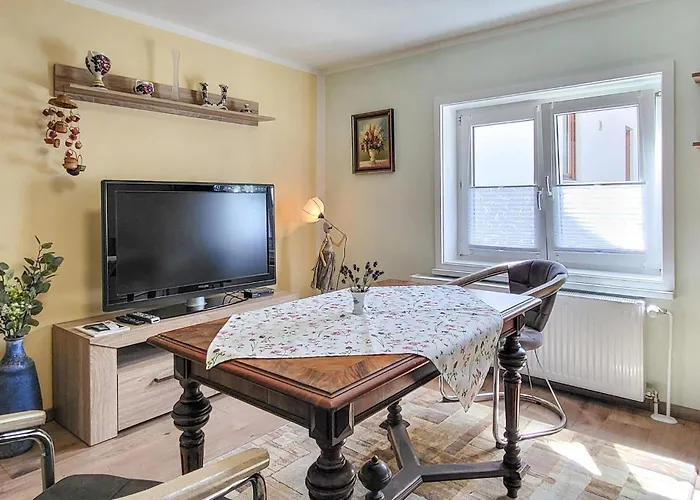 Vakantiehuis Beautiful In With Kitchen Erfurt